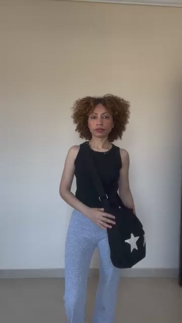 Close up on our Black 2 stars bag ⭐️⭐️DM us or visit our website for orders 🔗#fithoehub